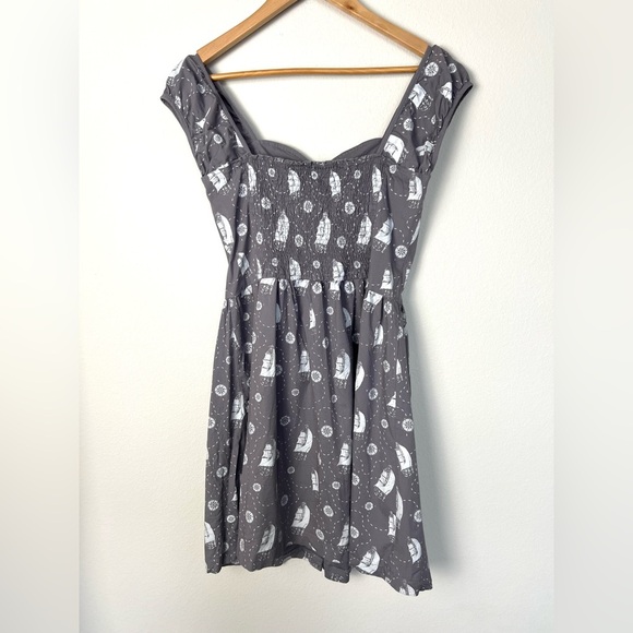 Sourpuss Retro Pinup Mini Dress Gray Sailing Ships Nautical Beach Size Medium - Picture 6 of 8